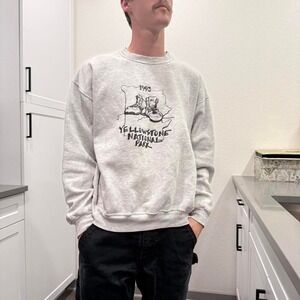Vintage Yellowstone National Park Sweatshirt Size: XL